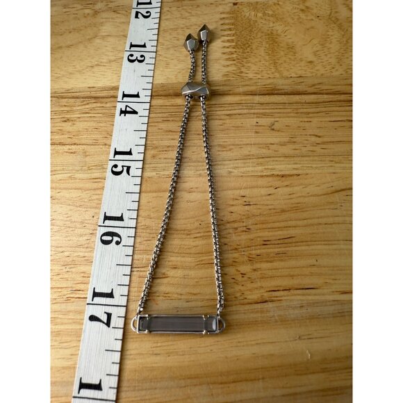 Kendra Scott Silver Adjustable Chain Bracelet With Rectangular Bar Design Modern - Picture 4 of 10